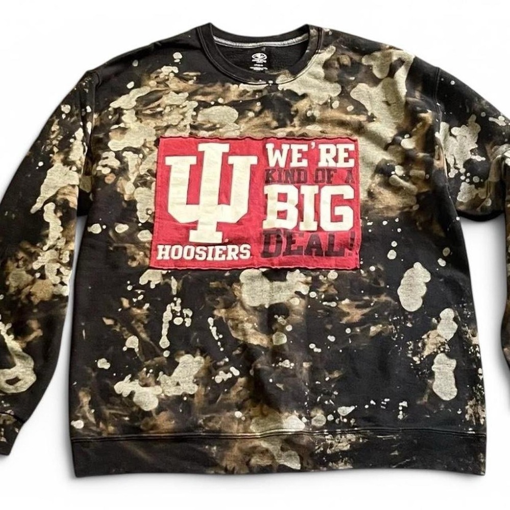 Indiana Hoosiers IU University Football Crewneck Sweater Large Bleach Print